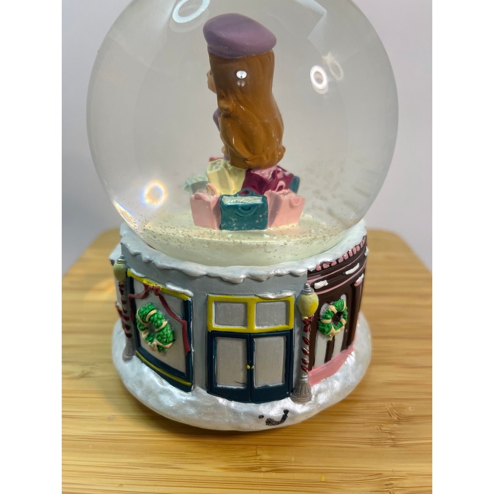 BRATZ Way Cool Musical Snow Globe Enesco MGA "Deck The Halls" - Picture 6 of 10